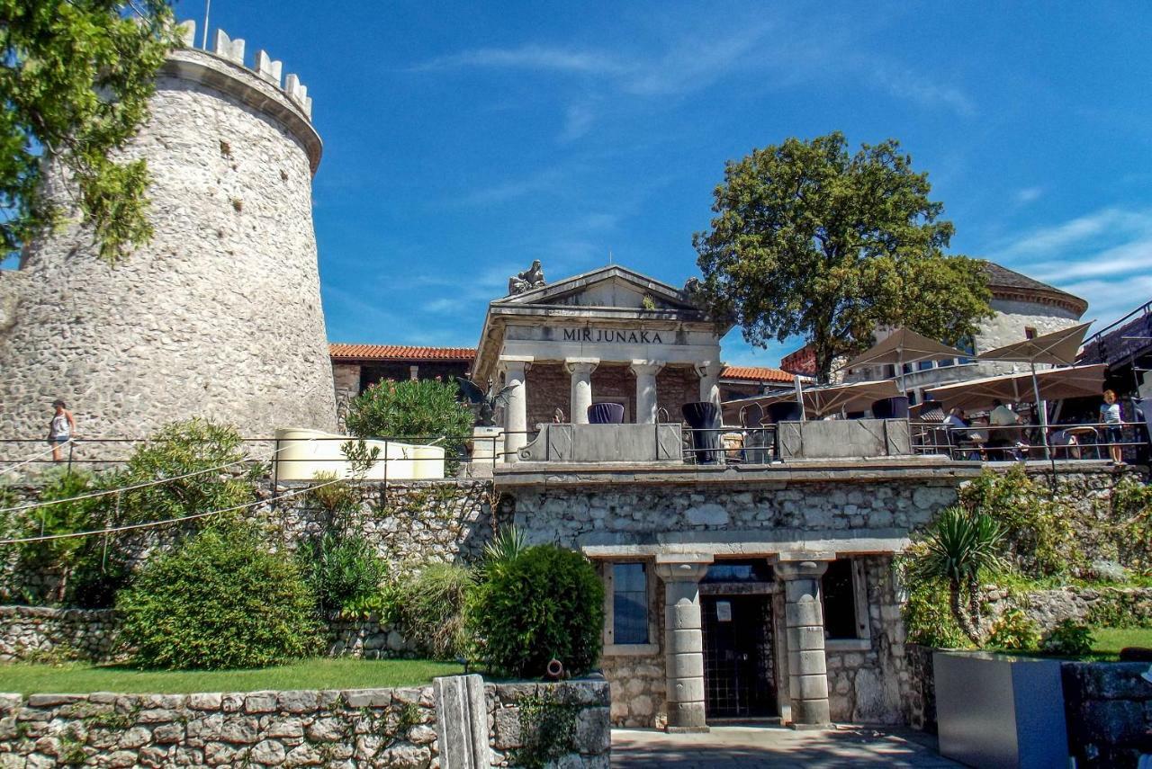 Apartment Tessa Rijeka Exterior foto