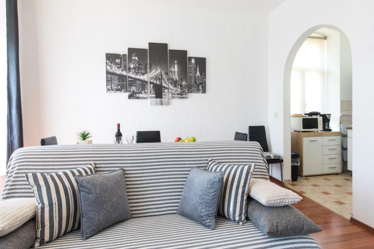Apartment Tessa Rijeka Exterior foto